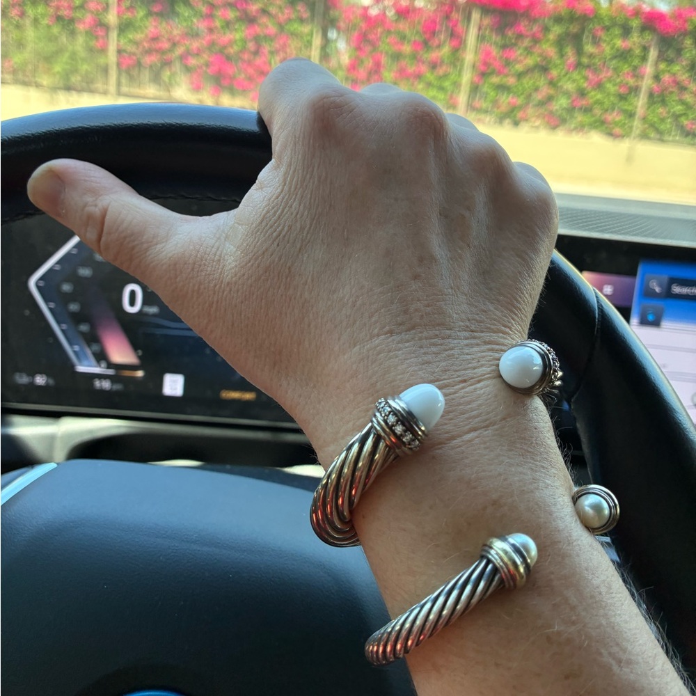 David Yurman Chalcedony and White Sapphire Hinged Cuff in Sterling Silver